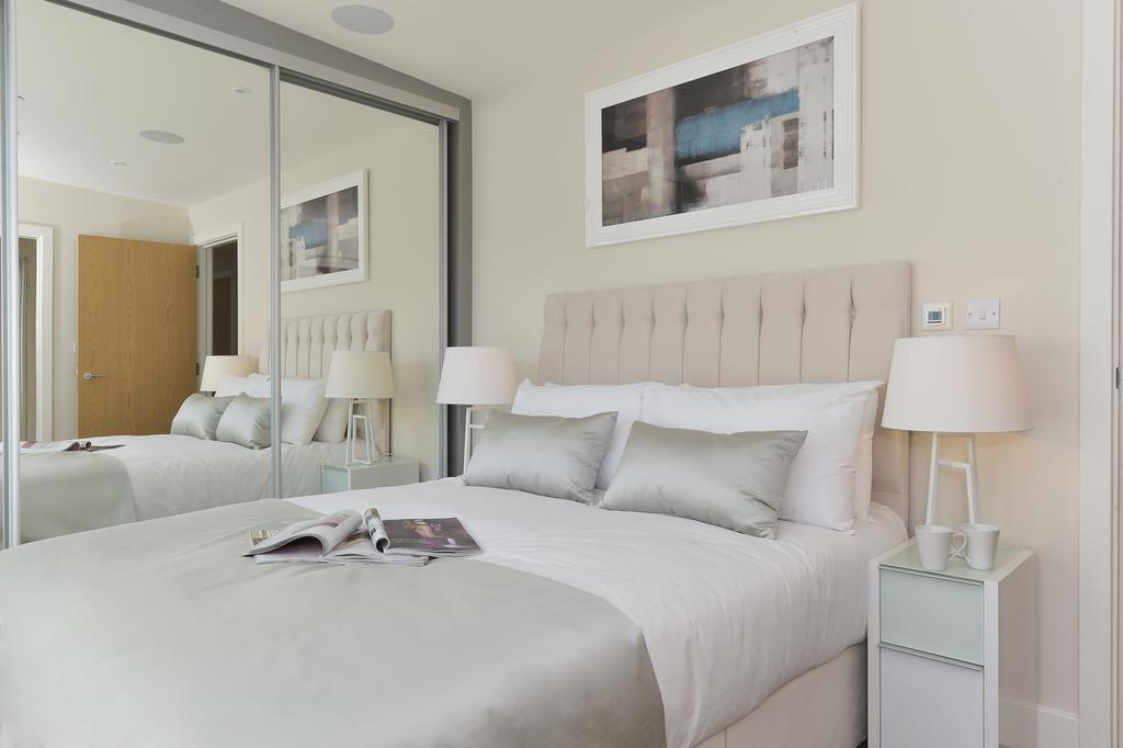 Tower Bridge City Apartments Londen Kamer foto